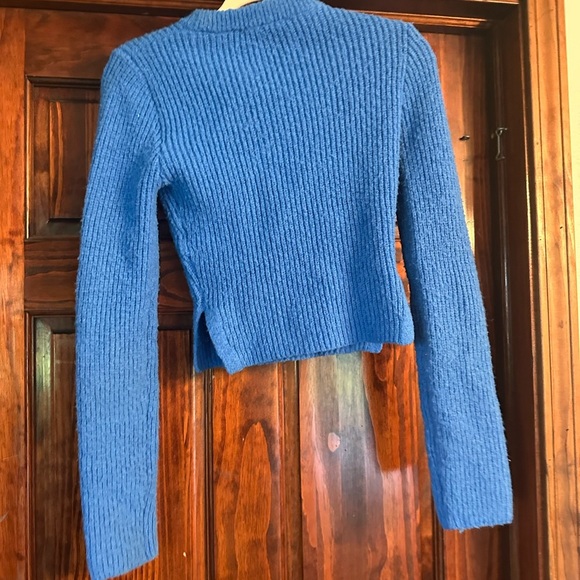 Zara Women's Ribbed Knit Sweater in Blue - Picture 2 of 3